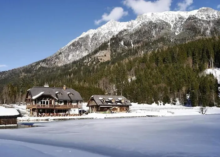 M4 アパートホテル